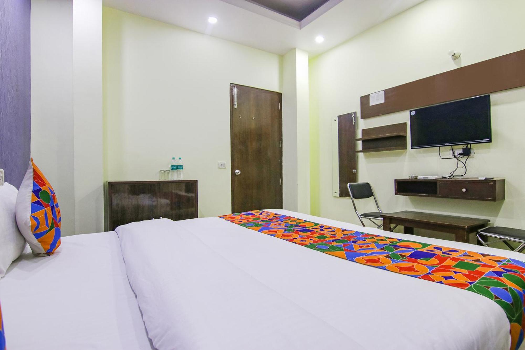 OYO 7724 Hotel Pr Chandigarh Bagian luar foto