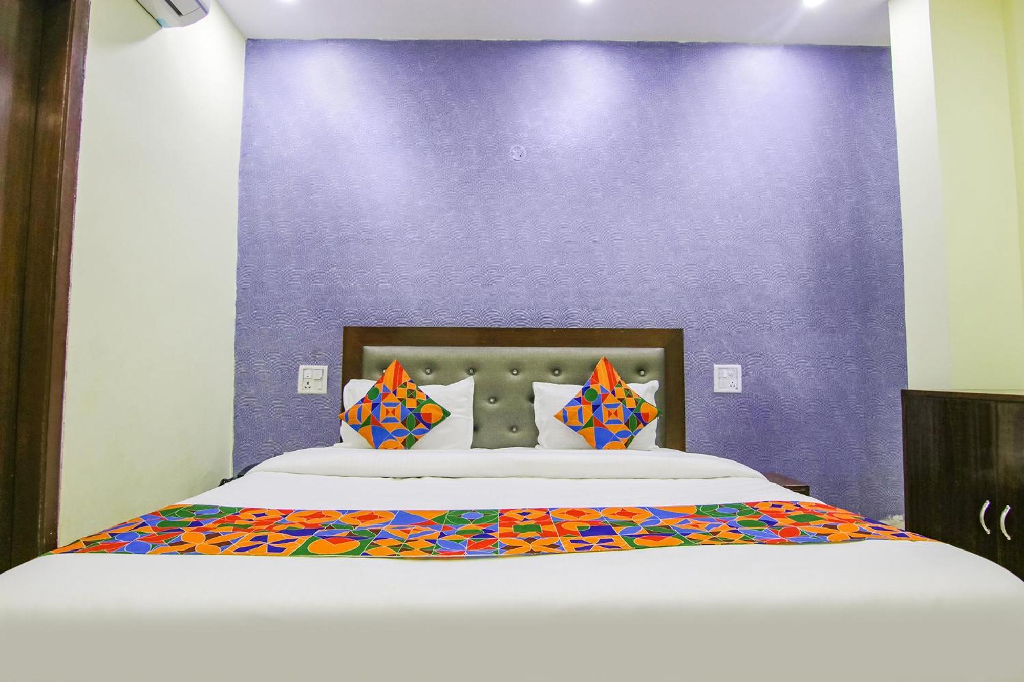 OYO 7724 Hotel Pr Chandigarh Bagian luar foto