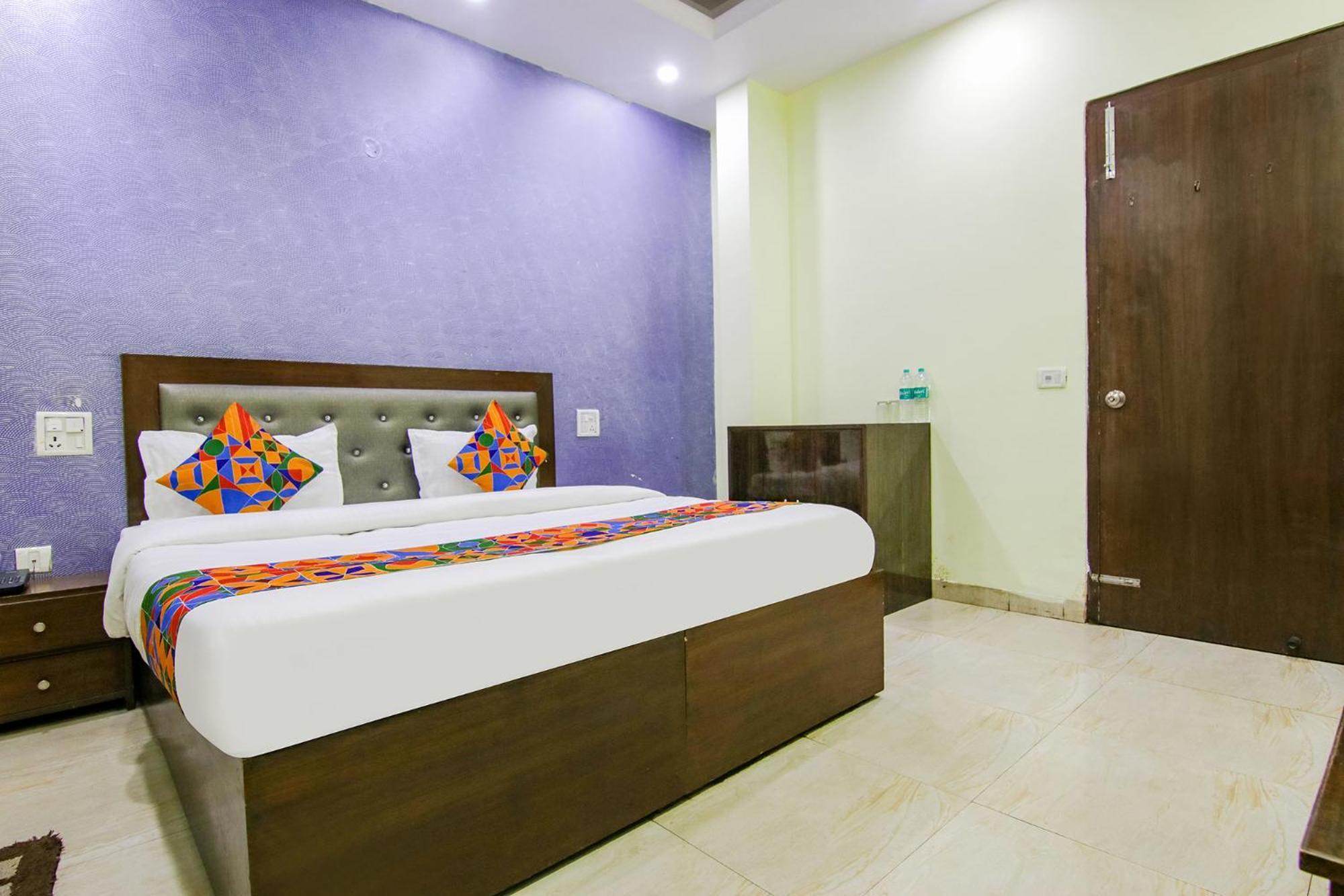 OYO 7724 Hotel Pr Chandigarh Bagian luar foto